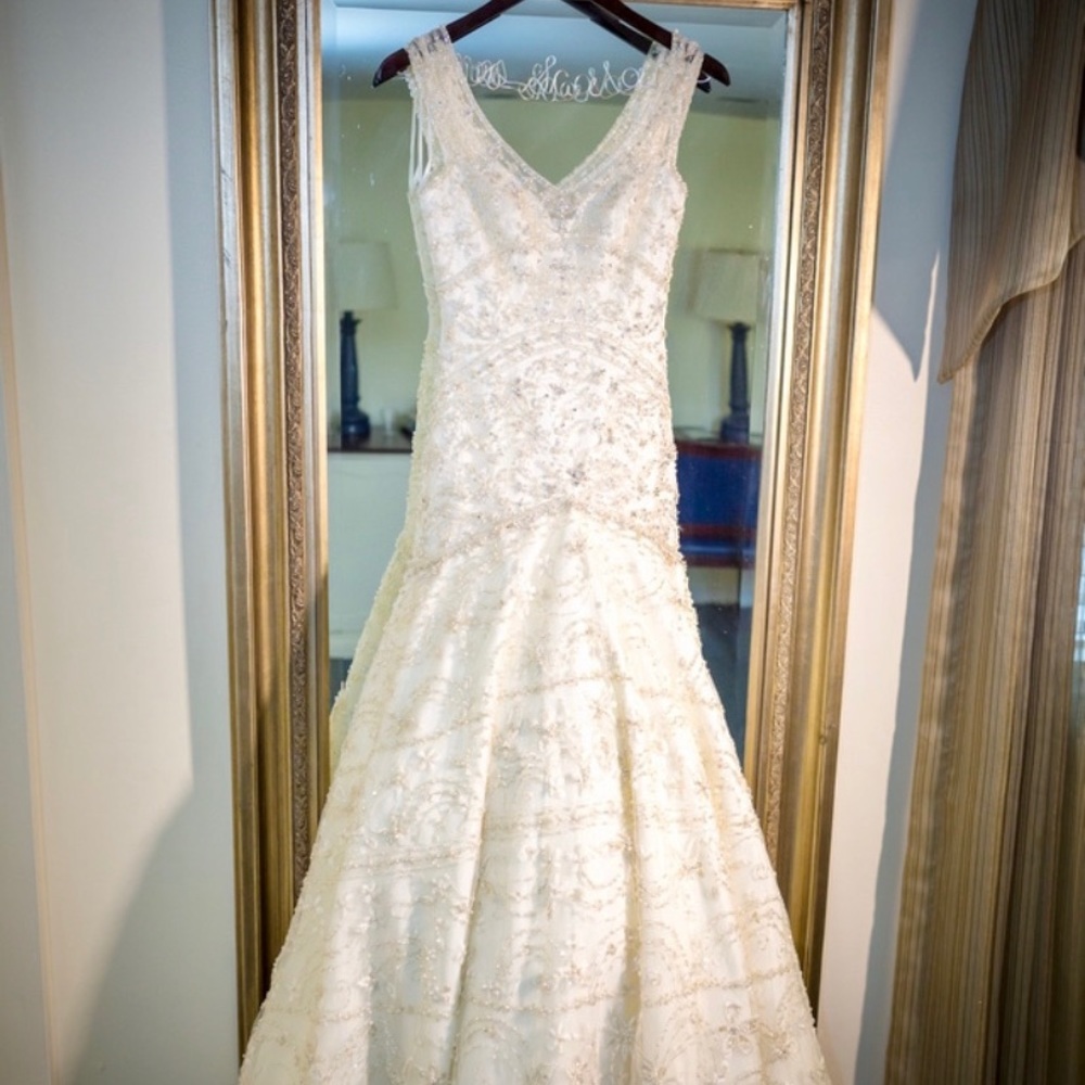 Bridal gown